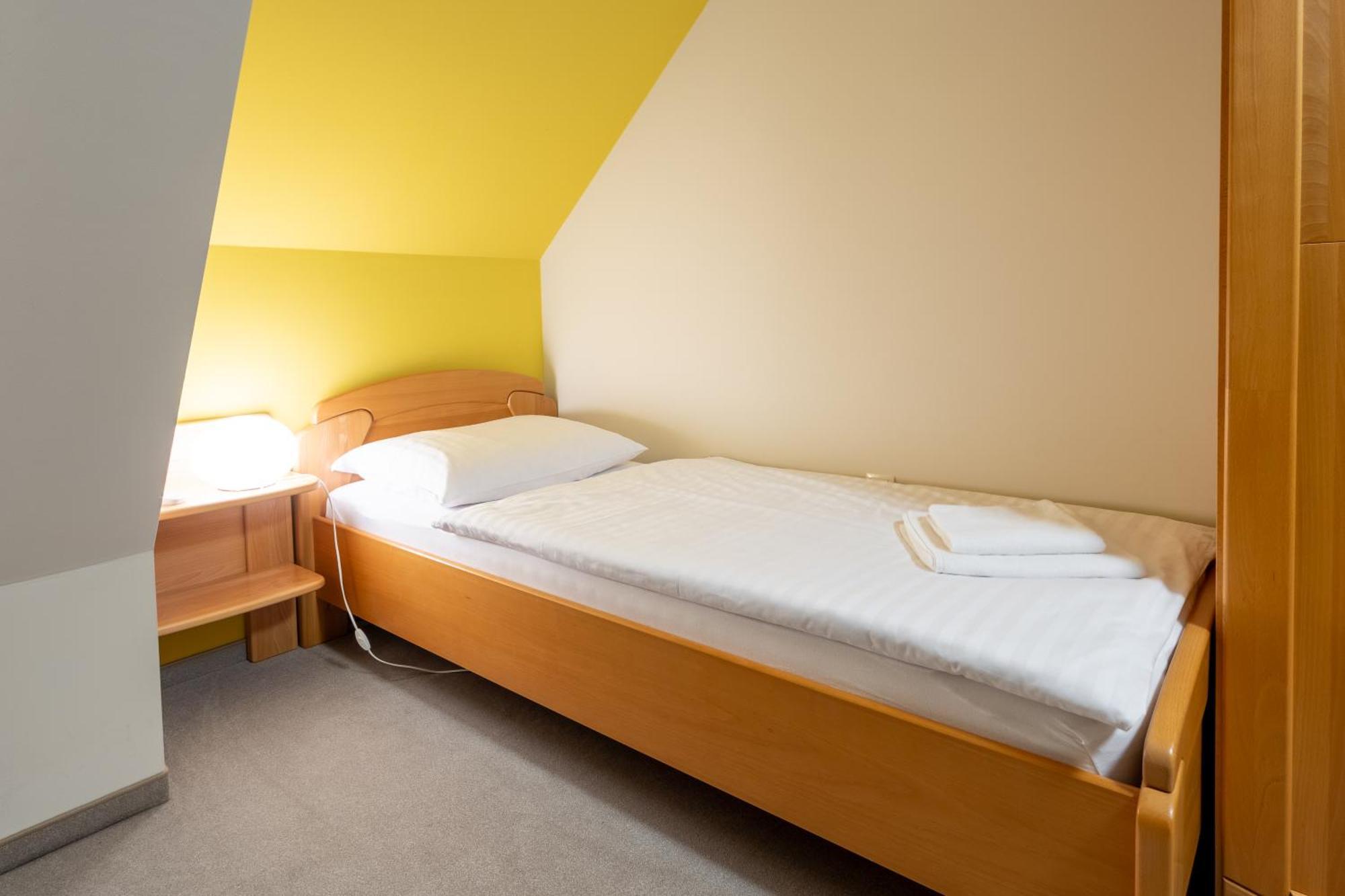 Vila Sofia Trzic Ngoại thất bức ảnh