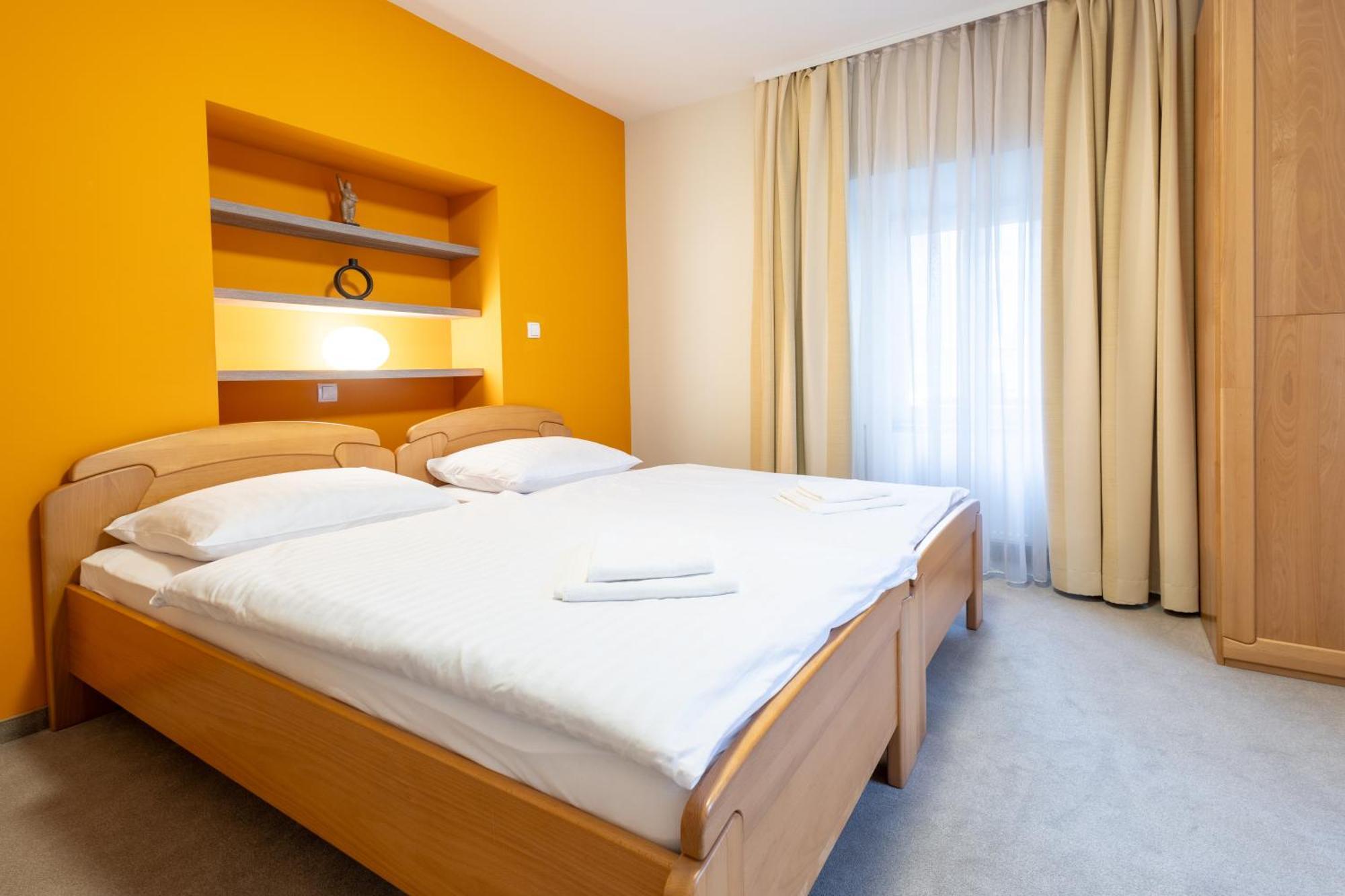 Vila Sofia Trzic Ngoại thất bức ảnh